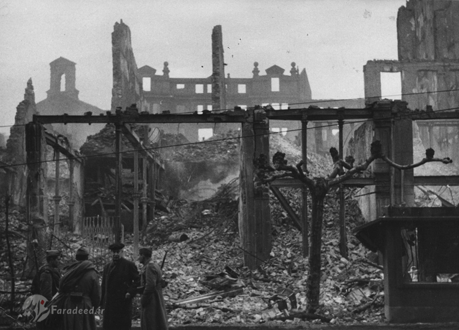 ویرانه های برجامانده از جنگ در