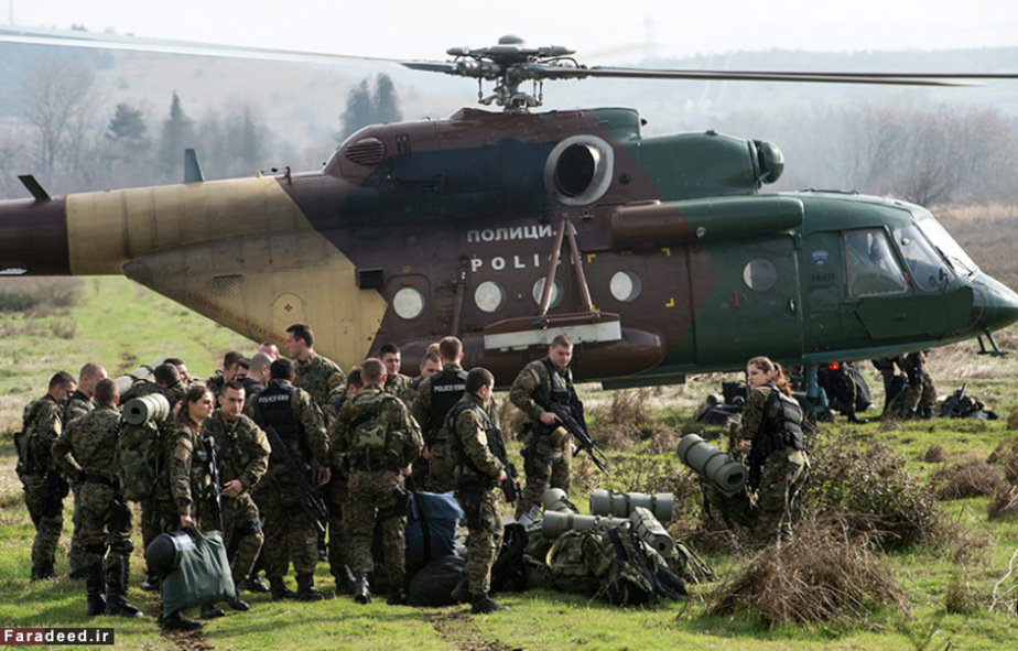 آماده باش پلیس ویژه مقدونیه برای مقابله با بحران انسانی مهاجران