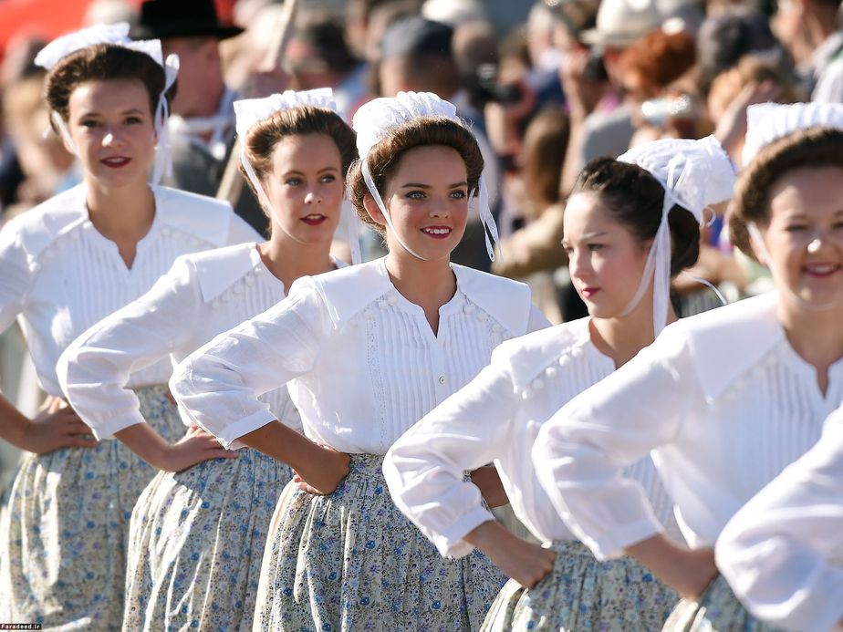 رژه در جشنواره لورینت، فرانسه