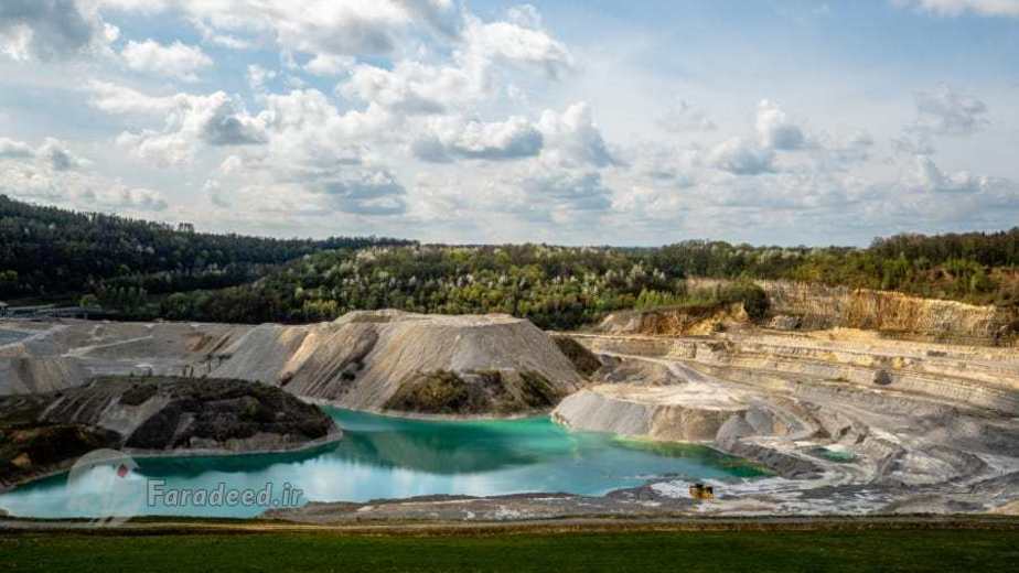 مسیر پیاده روی که در میان کوه‌های ماستریچ هلند از شمال به جنوب ادامه دارد.