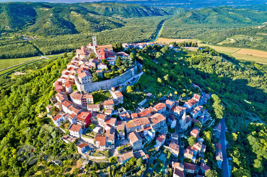 شهر تپه‌ای 