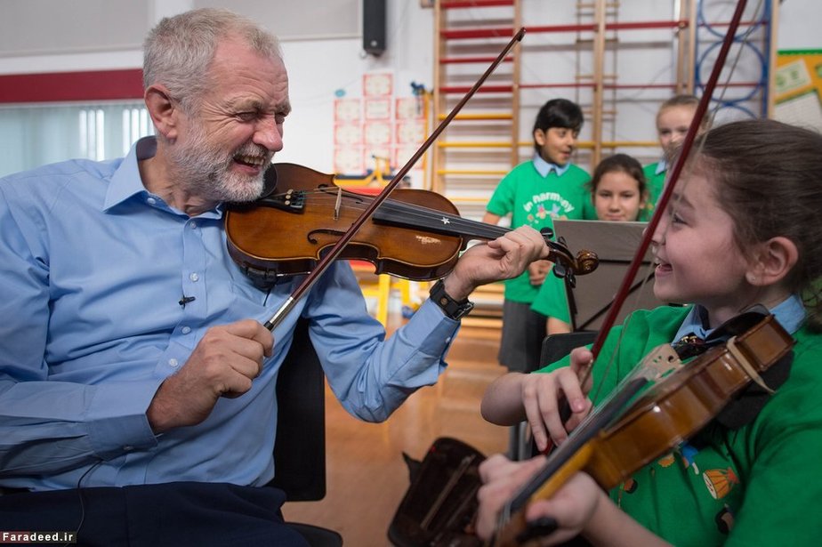 رهبر حزب کارگر انگلیس در مدرسه ابتدایی