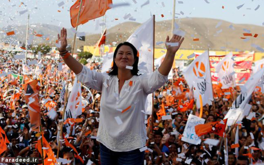 نامزد ریاست‌جمهوری پرو، کیکو فوجیموری در بین حامیانش