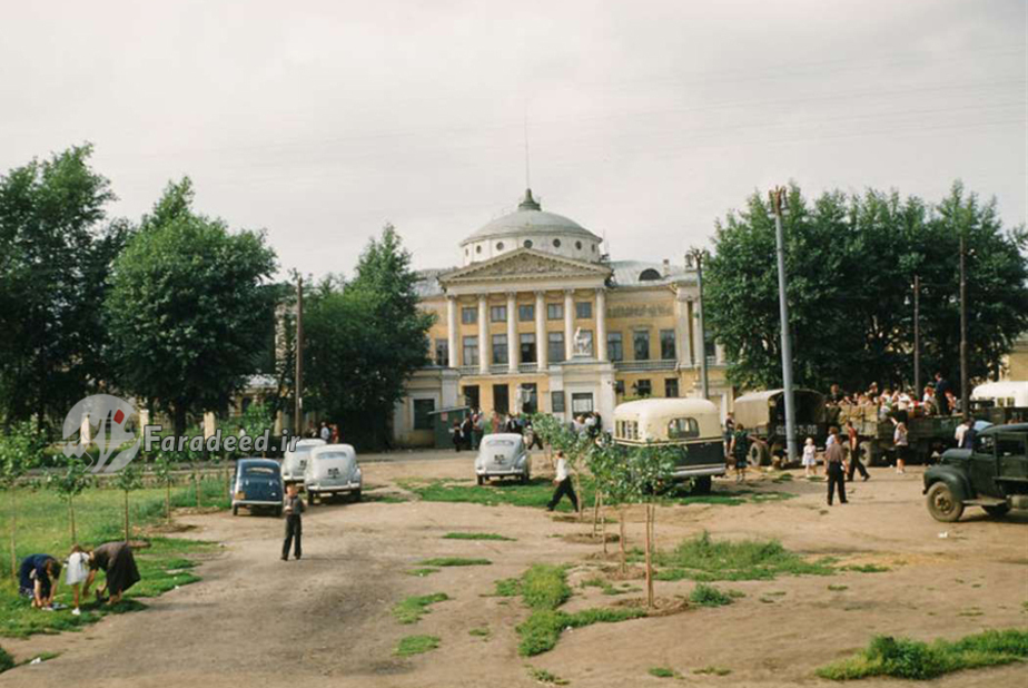 نمایی از قصر