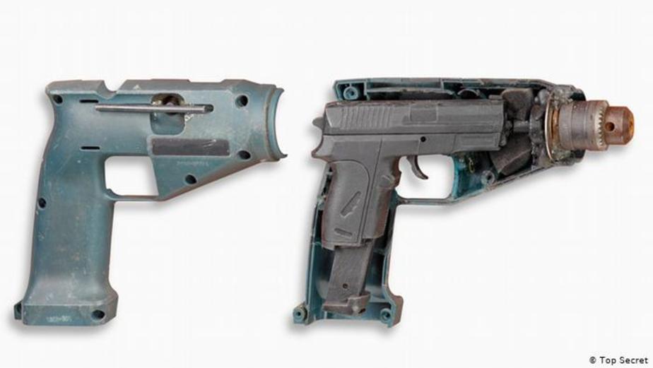 سلاح به شکل مته‌ برقی 