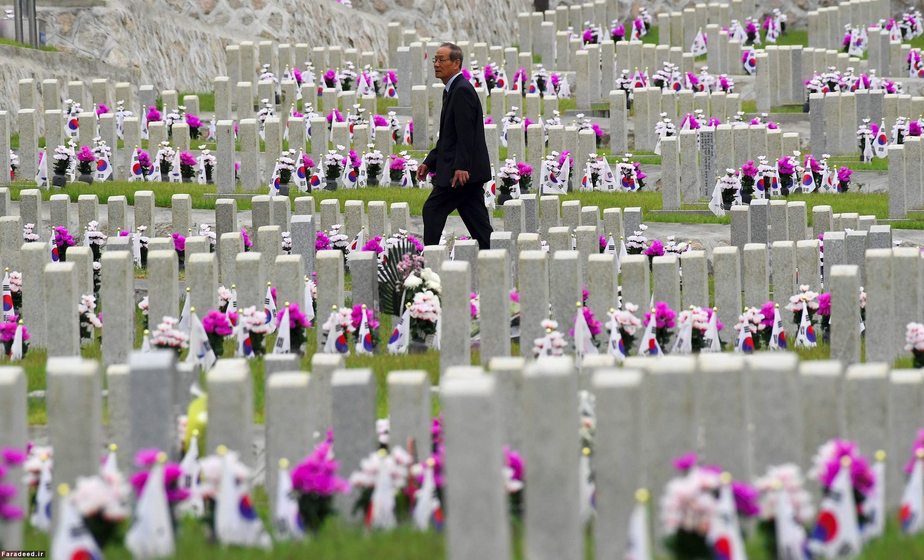 روز یادبود در گورستان ملی کره جنوبی