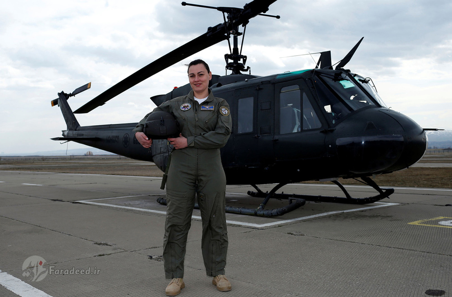 اکاترین ولیویدز، 30 ساله، خلبان جنگی، گرجستان