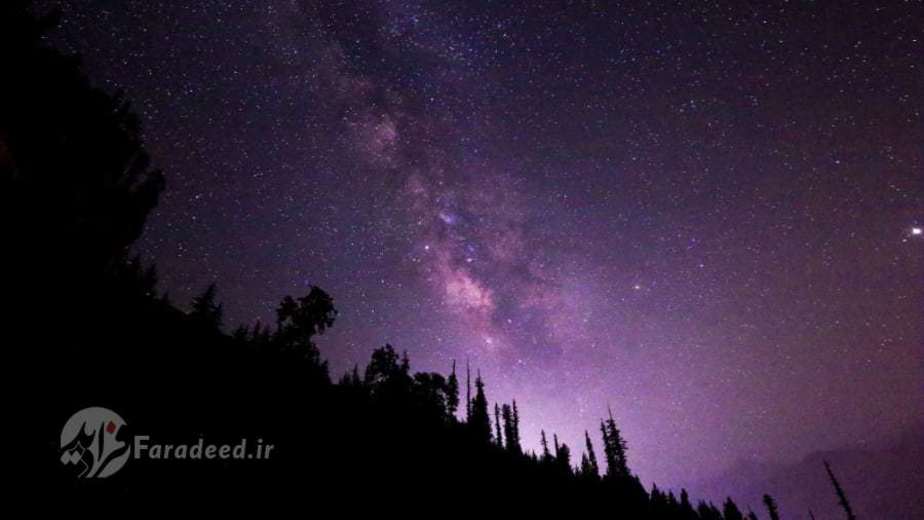 آسمان زیبا در شب‌های شهر 