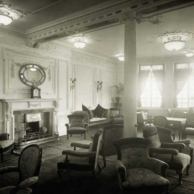 اتاق مطالعه 