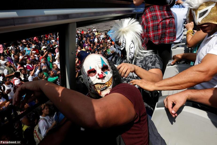 مراسم سالانه کشتی مکزیکی