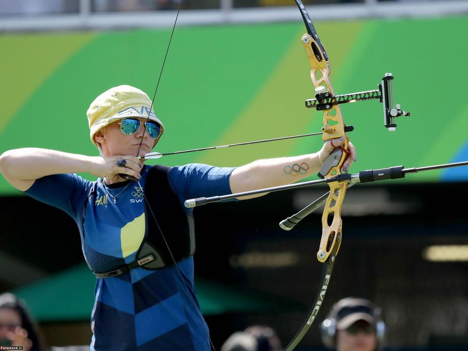 ورزشکار سوئدی در مسابقه تیراندازی با کمان